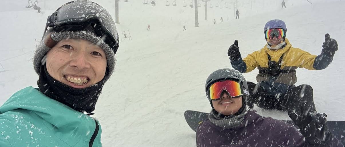 Mark Leech snowboard lesson with Yuki in Niseko